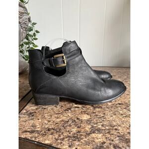 Anthropologie Seychelles Tourmaline Black Leather Ankle Boots Booties 8.5 Cutout